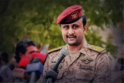 انباء عن مقتل القيادي أمجد خالد ومسؤول وقائي في مليشيا الحوثي أثناء تراجعهما بجبهات تعز